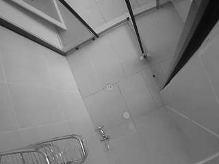 voyeurcam-jb-shower-2