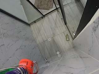 voyeurcam-jb-shower-2