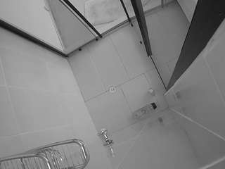 voyeurcam-jb-shower-2