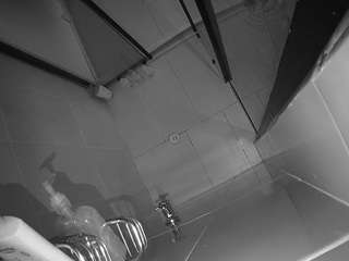 voyeurcam-jb-shower-2