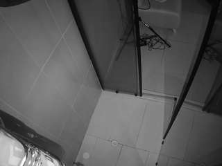 voyeurcam-jb-shower-2