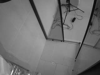 voyeurcam jb shower 2