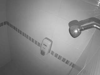voyeurcam-jb-shower-3