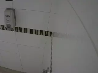 voyeurcam jb shower 7's Live Sex Cam Show