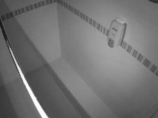 Voyeurcam-jb-shower-8