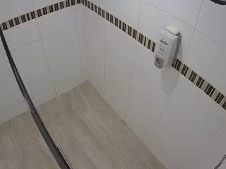 voyeurcam-jb-shower-8's Live Sex Cam Show