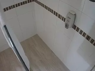 voyeurcam-jb-shower-8's Live Sex Cam Show