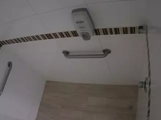 voyeurcam jb shower 9's Live Sex Cam Show