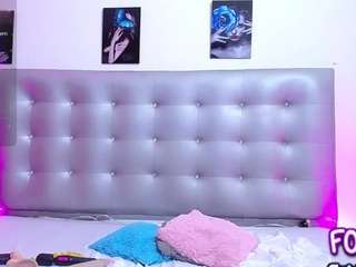 horny-juliette Live Webcam on CamSoda