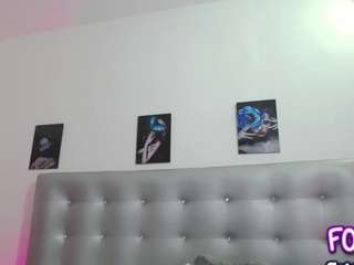 horny-juliette webcam