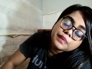 IndianLola00's Live Sex Cam Show