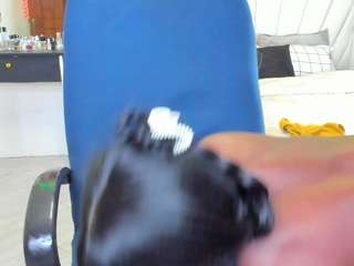 Live webcam model choco-creamy on Soda Cams