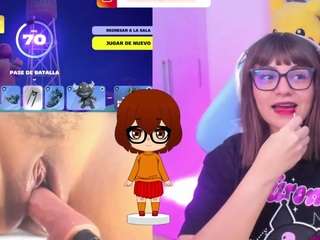 cinna-monroll Live Webcam on CamSoda