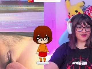 cinna-monroll Live Webcam on CamSoda