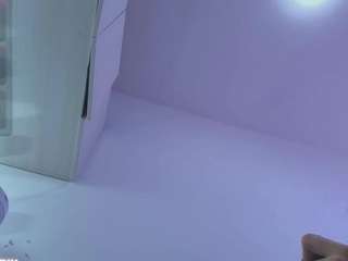 isabel-roux Live Webcam on CamSoda