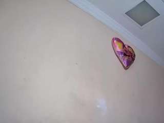 MelanyIsabella1 live cam preview