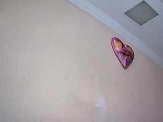 MelanyIsabella1 live cam preview