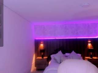 viiolet-thomas webcam