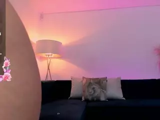 VioletaOficial's Live Sex Cam Show