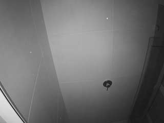 Voyeurcam-casa-salsa-bathroom-10