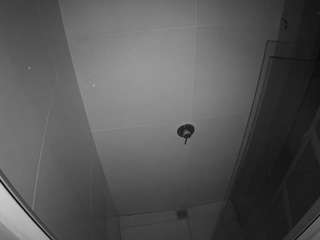 Voyeurcam-casa-salsa-bathroom-10