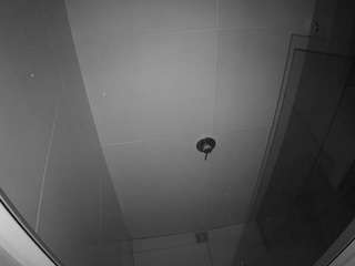 camsoda voyeurcam-casa-salsa-bathroom-10