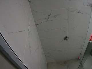 voyeurcam-casa-salsa-bathroom-10