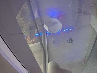 voyeurcam-casa-salsa-bathroom-10