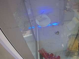 voyeurcam-casa-salsa-bathroom-10