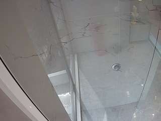 voyeurcam-casa-salsa-bathroom-10