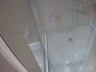 voyeurcam-casa-salsa-bathroom-10
