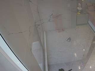voyeurcam-casa-salsa-bathroom-10