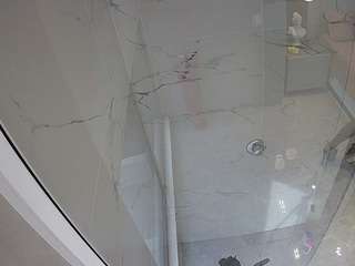voyeurcam-casa-salsa-bathroom-10
