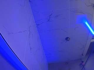 voyeurcam-casa-salsa-bathroom-10