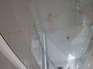 voyeurcam-casa-salsa-bathroom-10