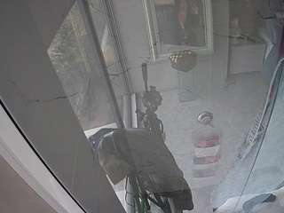 voyeurcam-casa-salsa-bathroom-10