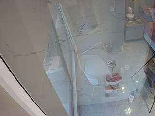 voyeurcam-casa-salsa-bathroom-10