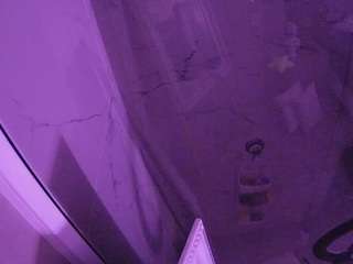 voyeurcam-casa-salsa-bathroom-10