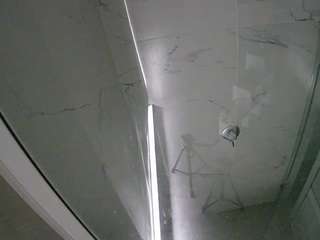 voyeurcam-casa-salsa-bathroom-10