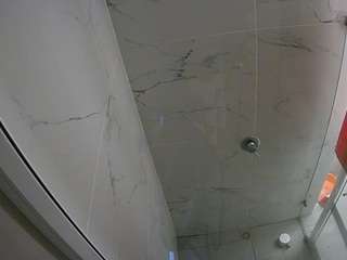 voyeurcam-casa-salsa-bathroom-10