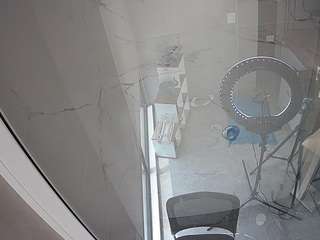voyeurcam-casa-salsa-bathroom-10