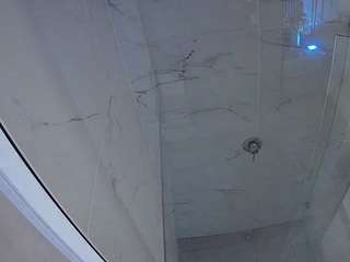 voyeurcam-casa-salsa-bathroom-10