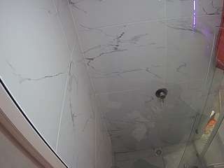 voyeurcam-casa-salsa-bathroom-10
