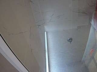 voyeurcam-casa-salsa-bathroom-10