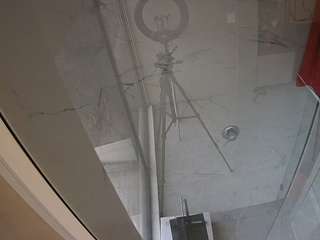 voyeurcam-casa-salsa-bathroom-10