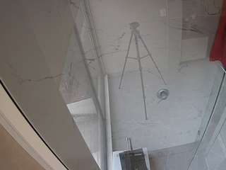 voyeurcam-casa-salsa-bathroom-10