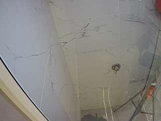 voyeurcam-casa-salsa-bathroom-10