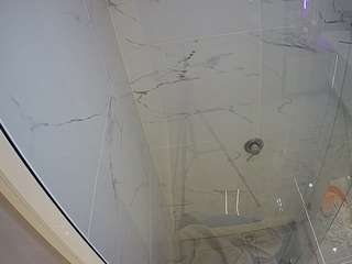 voyeurcam-casa-salsa-bathroom-10