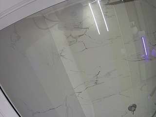 voyeurcam-casa-salsa-bathroom-10