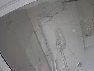 voyeurcam-casa-salsa-bathroom-10